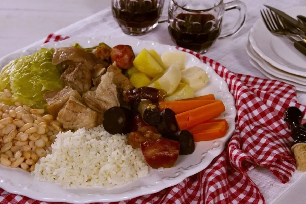 5 Razões para se Apaixonar pelo Cozido à Portuguesa